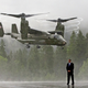Illustration for article titled 30 Fascinating Photos Of HMX-1s Ospreys Working For The White House